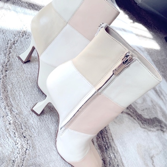 ‼️Sold Out! SAM EDELMAN
Olina Square-Toe Patchwork Leather Ankle Boots - Picture 11 of 15